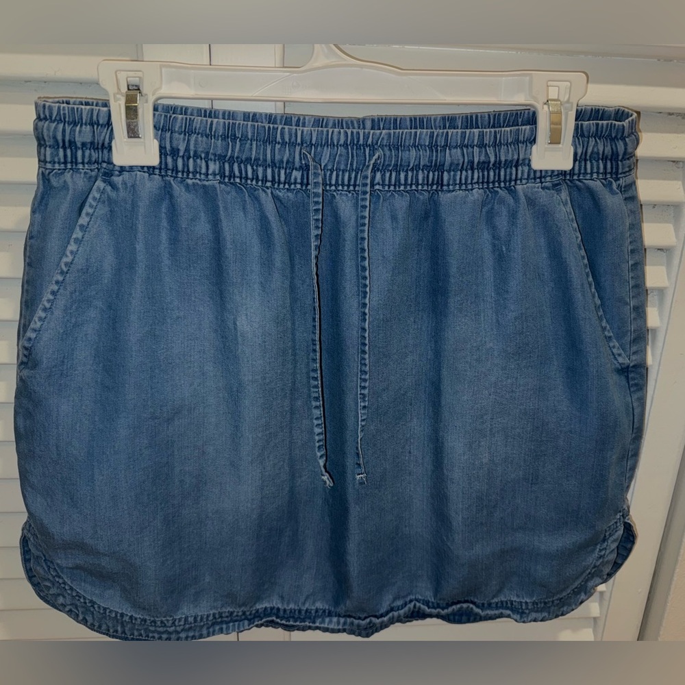 Women’s Merona light Blue medium skirt